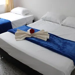  Hotel Absolute &