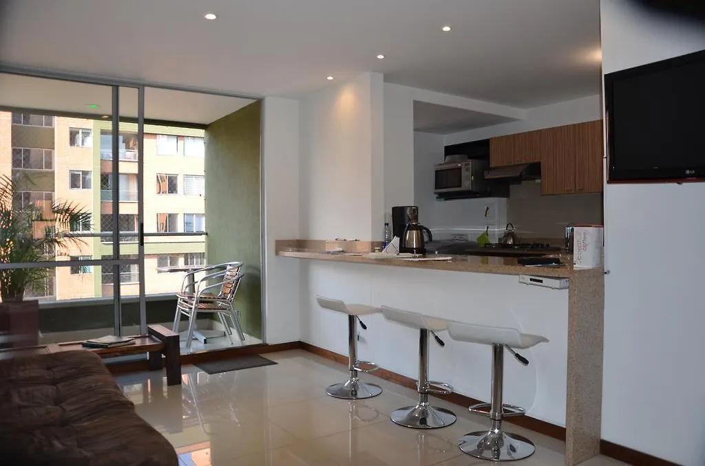 Parque Central Del Rio Hotel Medellin Apartment