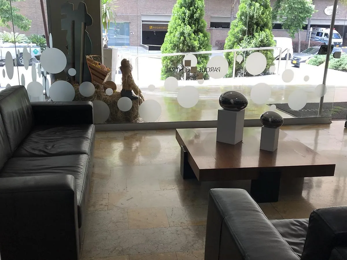 Apartment Parque Central Del Rio Hotel Medellin
